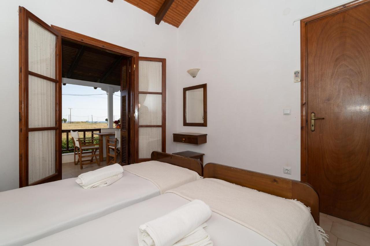 Ilias Apartments Methoni  Exterior foto