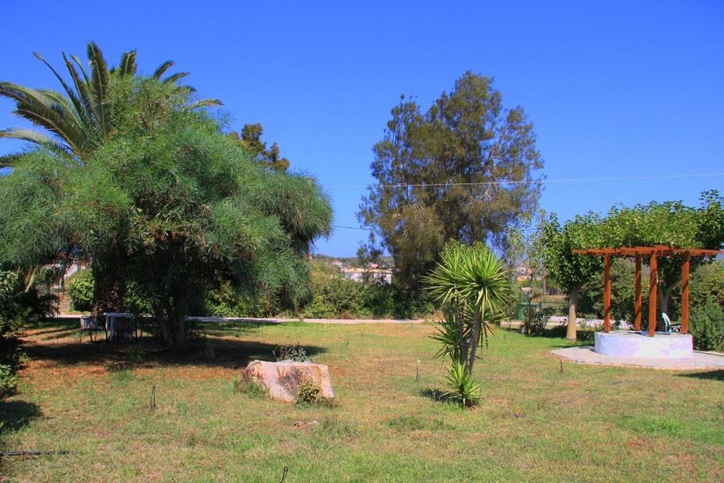 Ilias Apartments Methoni  Zimmer foto
